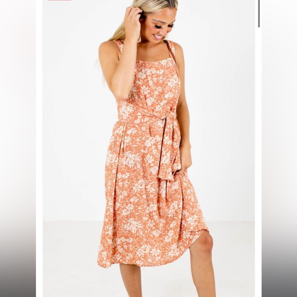 Altar'd State Hem & Thread Pink and White Floral Midi Dress - size M